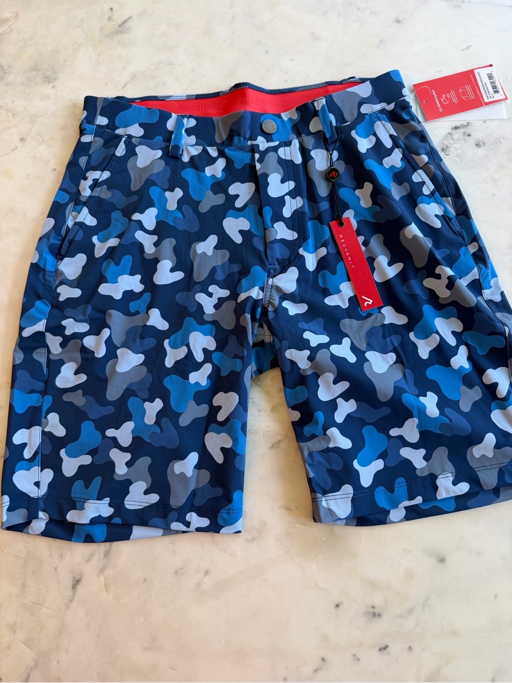 Redvanly Hanover Performance Shorts – Classic Blue Devoe – NWT – Size Small